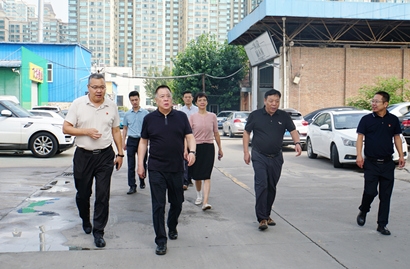 金輝書記帶隊(duì)前往陜西省光華橡膠廠等2戶資產(chǎn)經(jīng)營(yíng)企業(yè)開(kāi)展調(diào)研